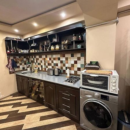 Studio Apartment Little Center, Heart Of Yerevan Luaran gambar